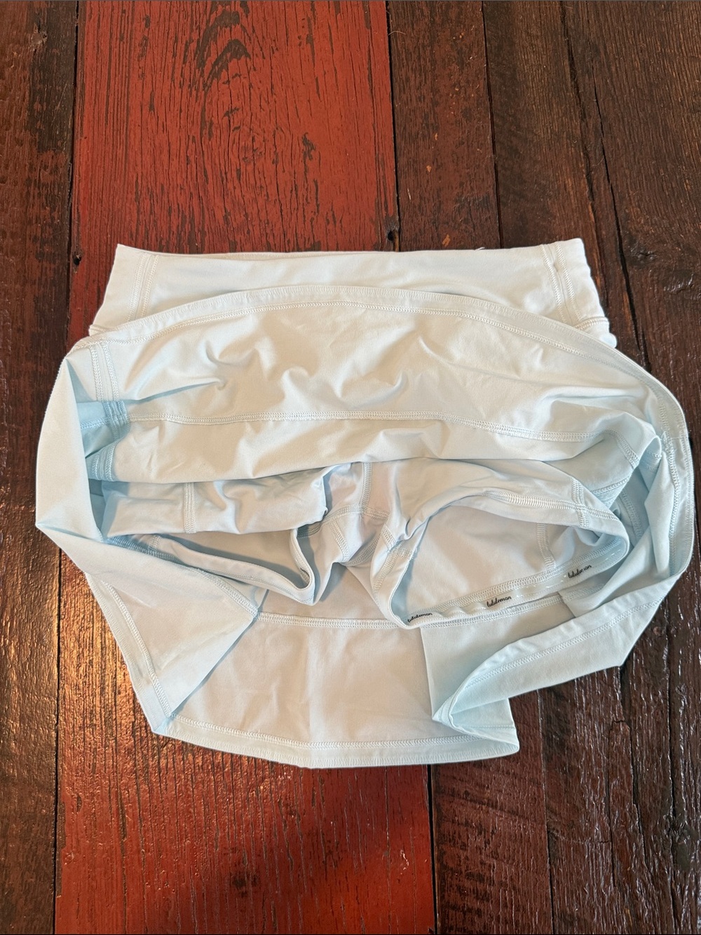Lululemon Sz 4 Light Blue Athletic Skort. Excellent condition - Picture 7 of 7